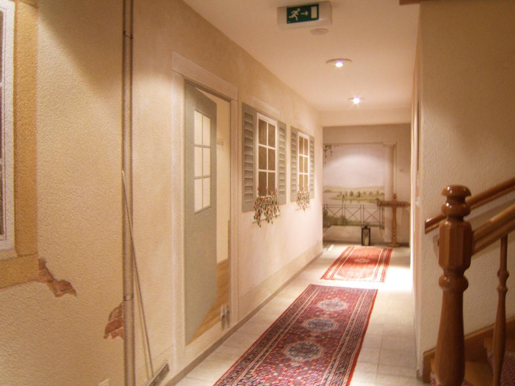 Röbel Landhaus Mueritzgarten Hotel Garni מראה חיצוני תמונה