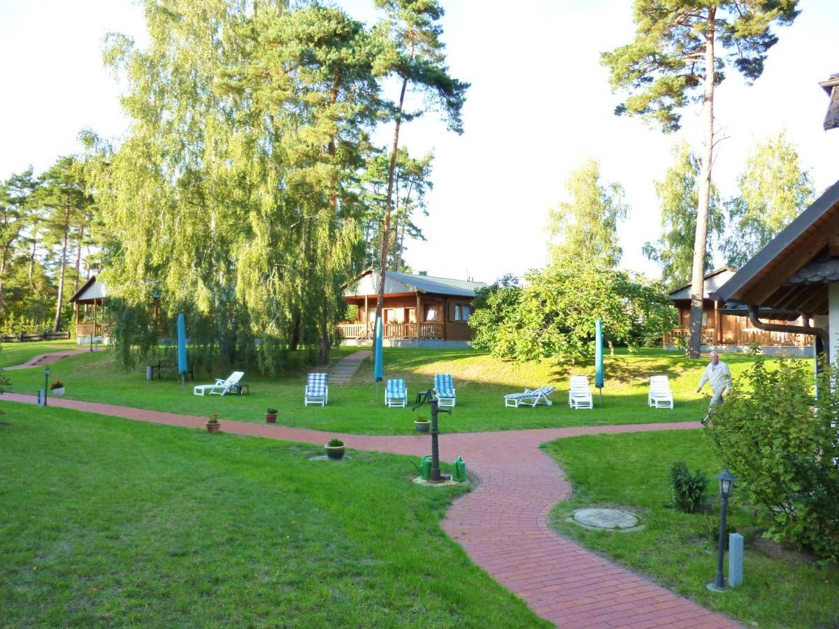 Röbel Landhaus Mueritzgarten Hotel Garni מראה חיצוני תמונה